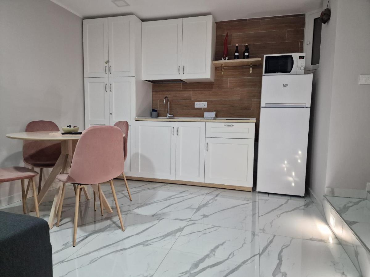 나폴리 Megaride House 아파트 외부 사진