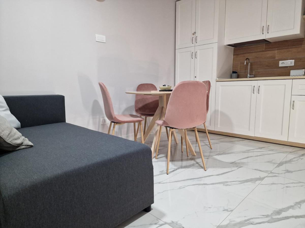 나폴리 Megaride House 아파트 외부 사진